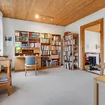 Lovely In With Kitchen Holiday home *