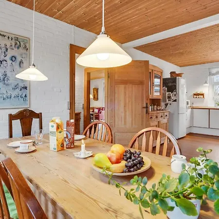 Сasa de vacaciones Lovely In With Kitchen Sønderborg