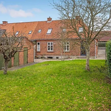 Lovely In With Kitchen Дом отдыха *