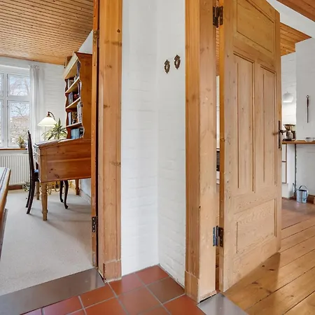 Lovely In With Kitchen Casa de Férias Sønderborg